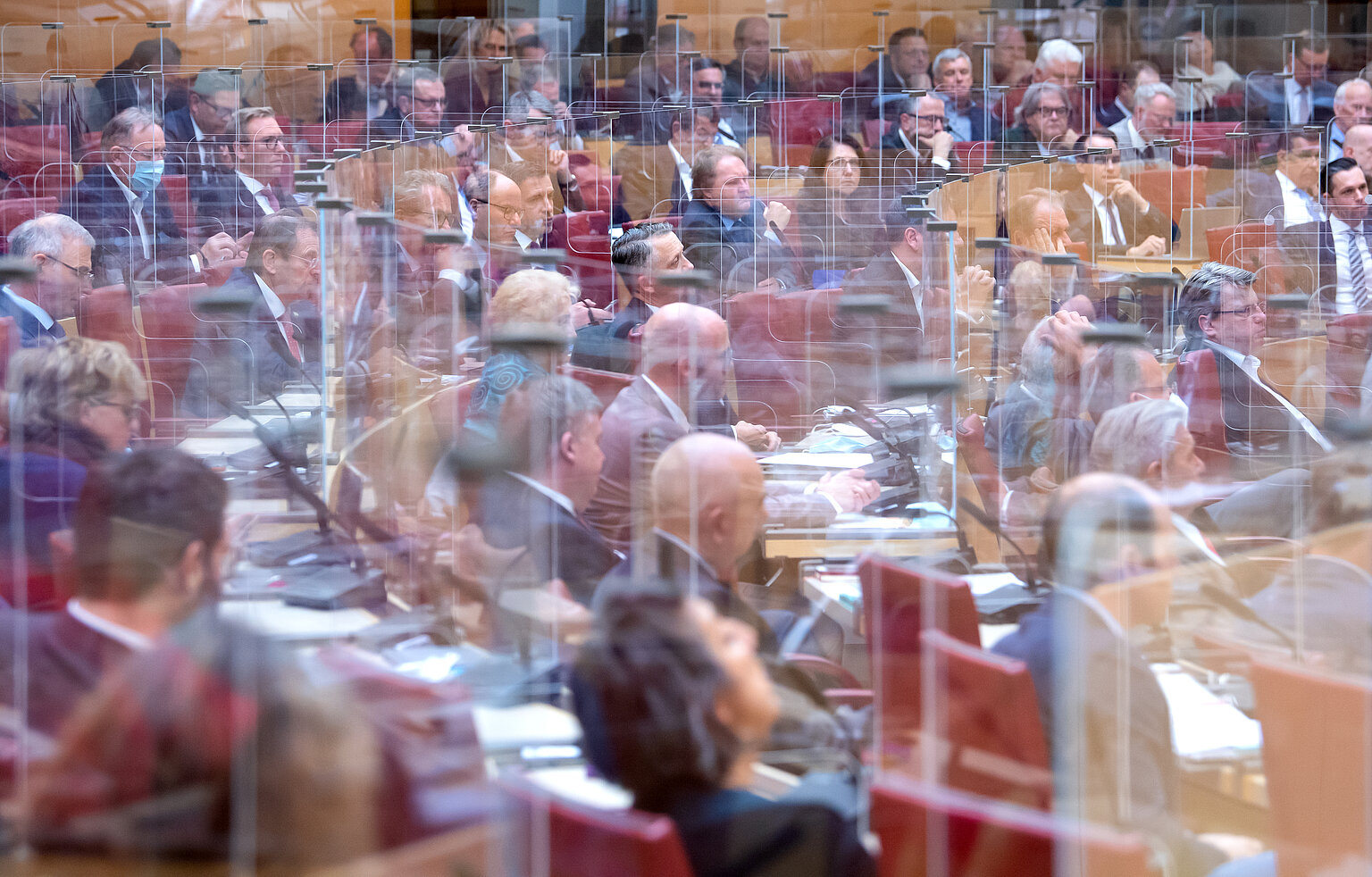 Bayerns Pressefoto des Jahre 2021 – Sven Hoppe mit Gläserner Landtag – Bayerns Pressefoto des Jahre 2021 – Gläserner Landtag