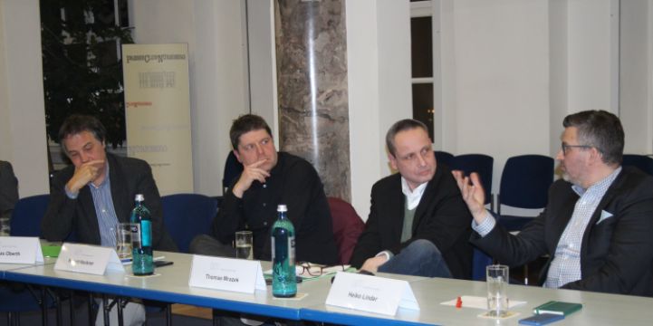 Diskutierten über die Online-Zukunft im Lokalen (von links): Matthias Oberth, Robert Hackner, Thomas Mrazek und Heiko Lindner